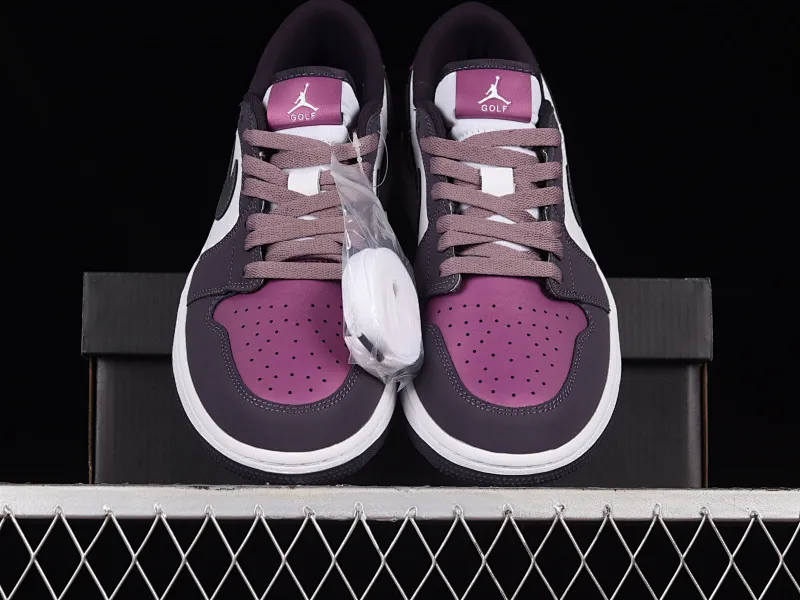 All categories Air Jordan Jordan series basketball shoes Air Jordan 1 Low G version pure original Air Jordan 1 Low Golf "Purple Smoke" AJ1 Joe 1 new golf version smoke white purple DZ9787-155